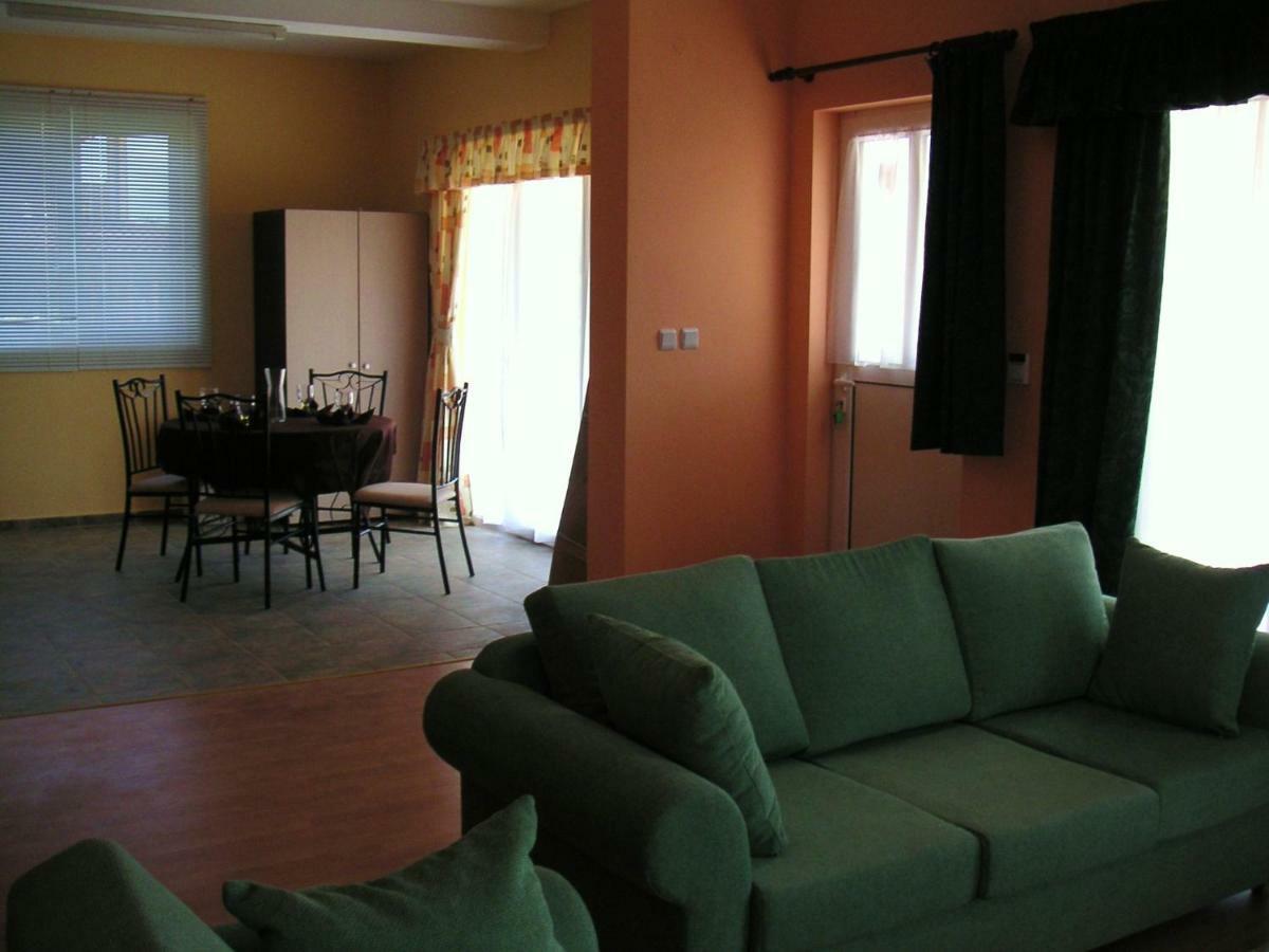 Sunny Villa Bŭlgarevo 外观 照片